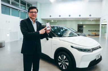 LUXGEN李應生總經理帶領團隊持續豐富、完善n⁷車聯網應用生態。(圖片提供：納智捷)